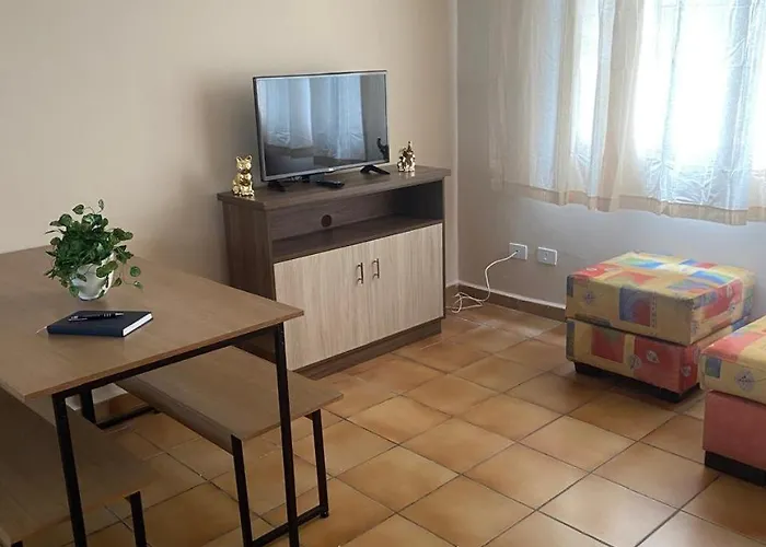 Confortavel Apartamento Na Enseada - Guarujá
